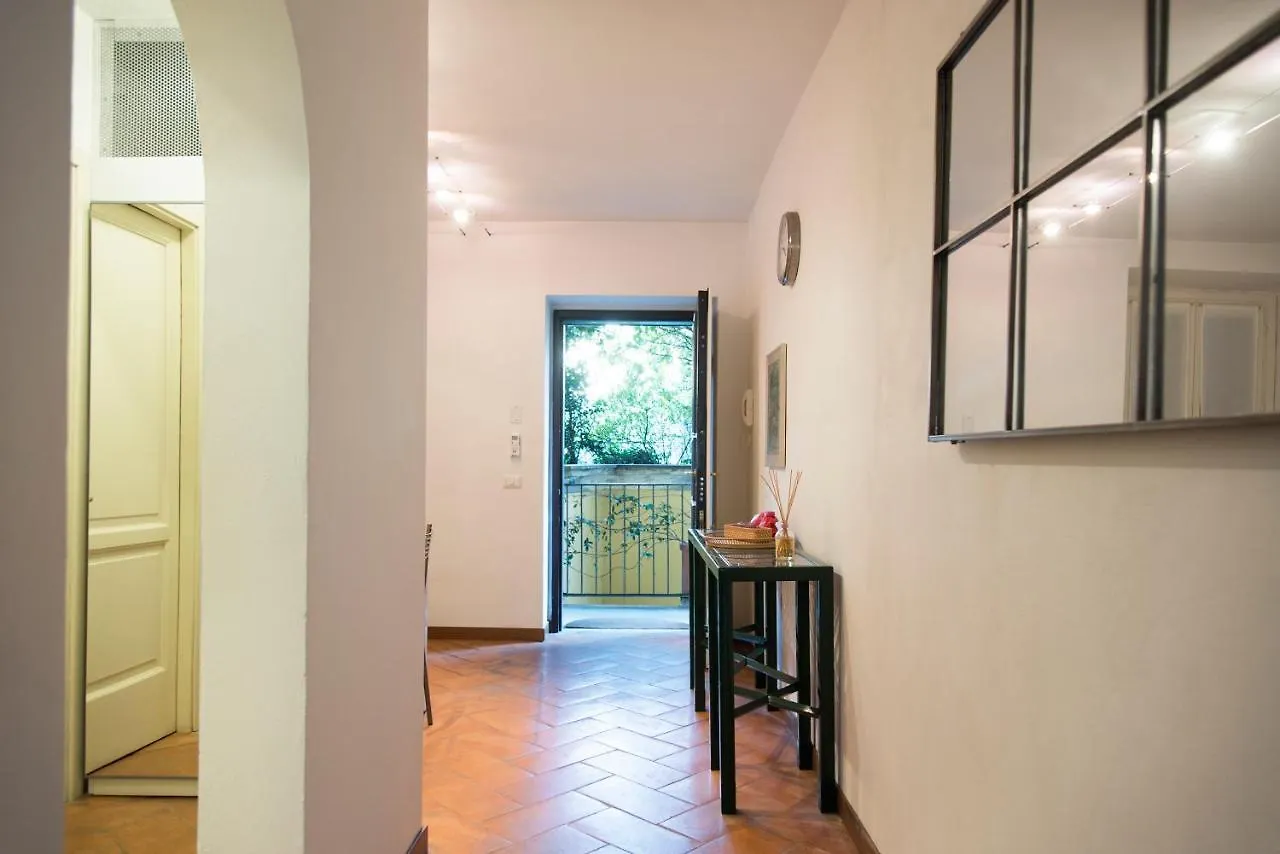Youhosty - Laghetto Small 3 Apartment Milan 0*,